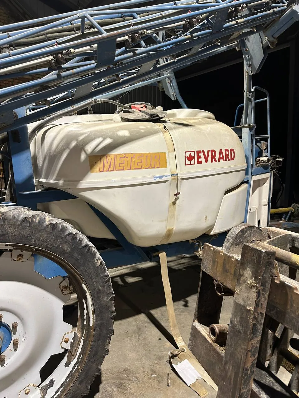 Zbiornik opryskiwacza — Hardi Evrard