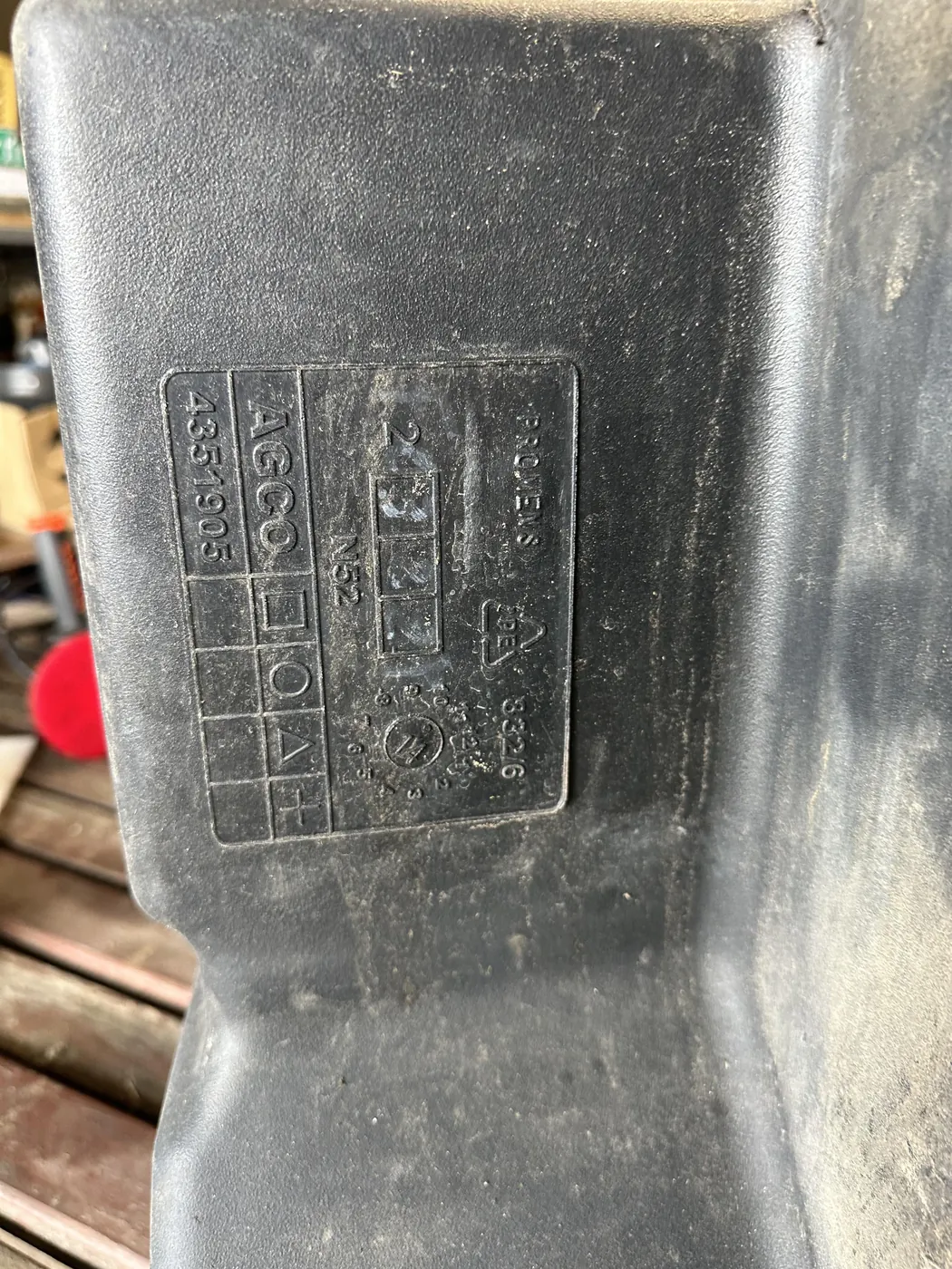 Zdjęcie 5 z naprawy — Naprawa zbiornika paliwa Massey Ferguson 7615 — Dąbrowa