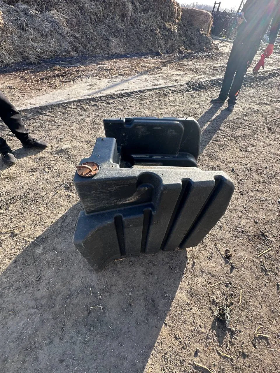 Zdjęcie 6 z naprawy — Naprawa zbiornika paliwa Fendt 900 Vario — Kleparz