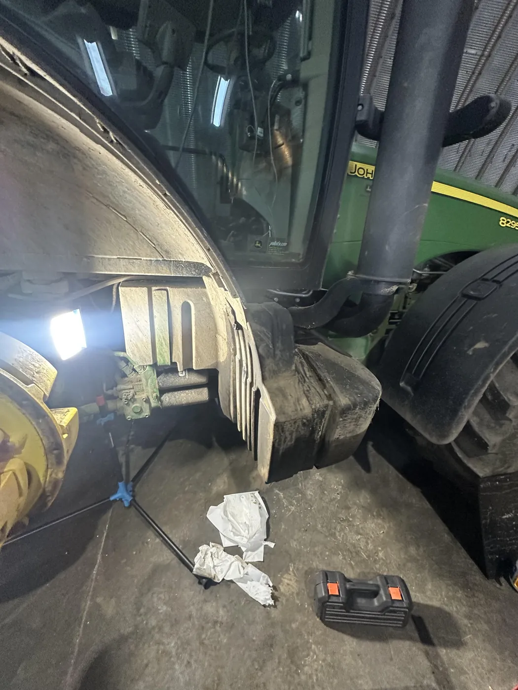 Zdjęcie 5 z naprawy — Naprawa zbiornika paliwa John Deere — Kąty Wrocławskie