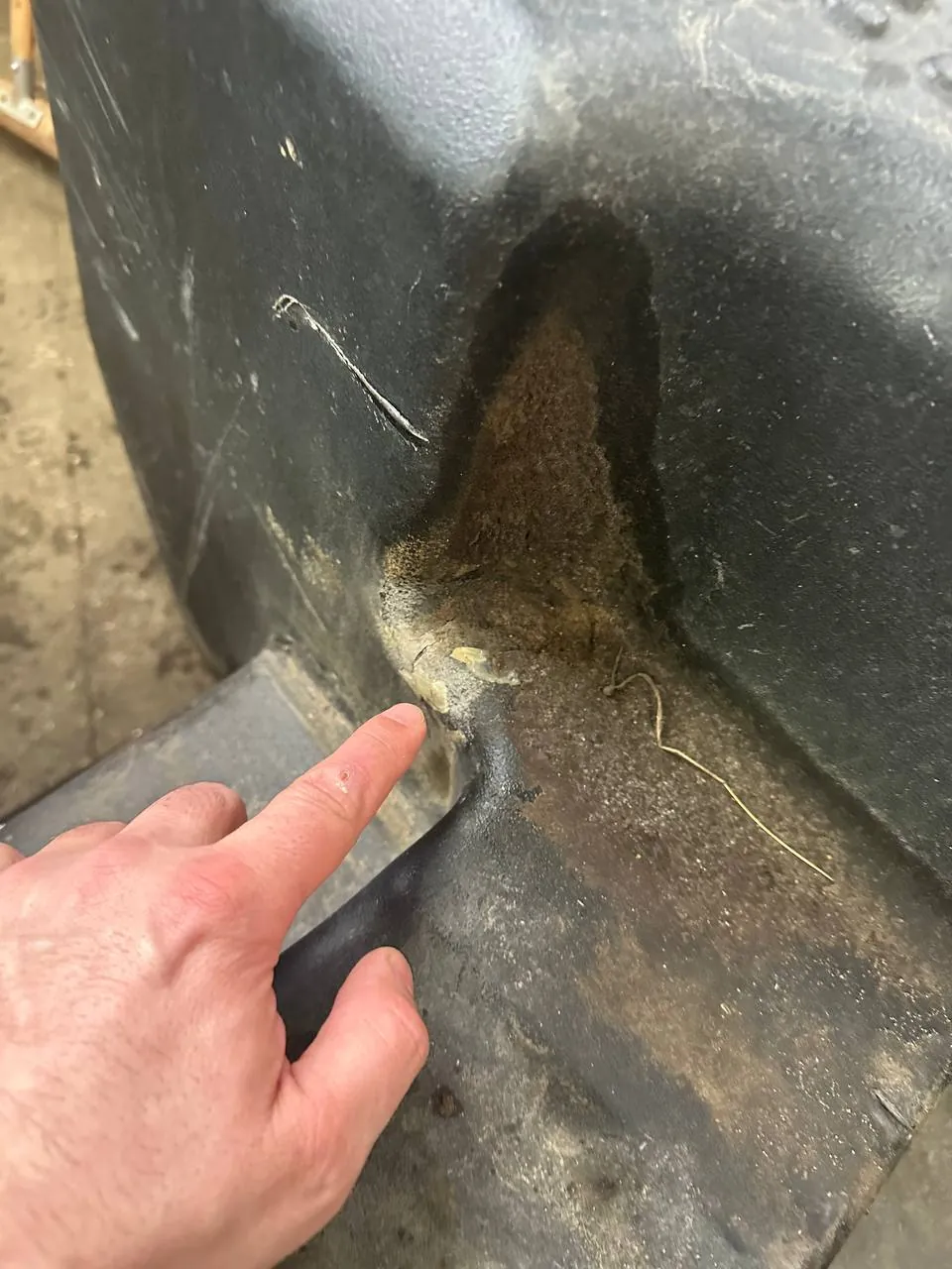 Zdjęcie 27 z naprawy — Naprawa zbiornika paliwa Massey Ferguson — Zbuczyn