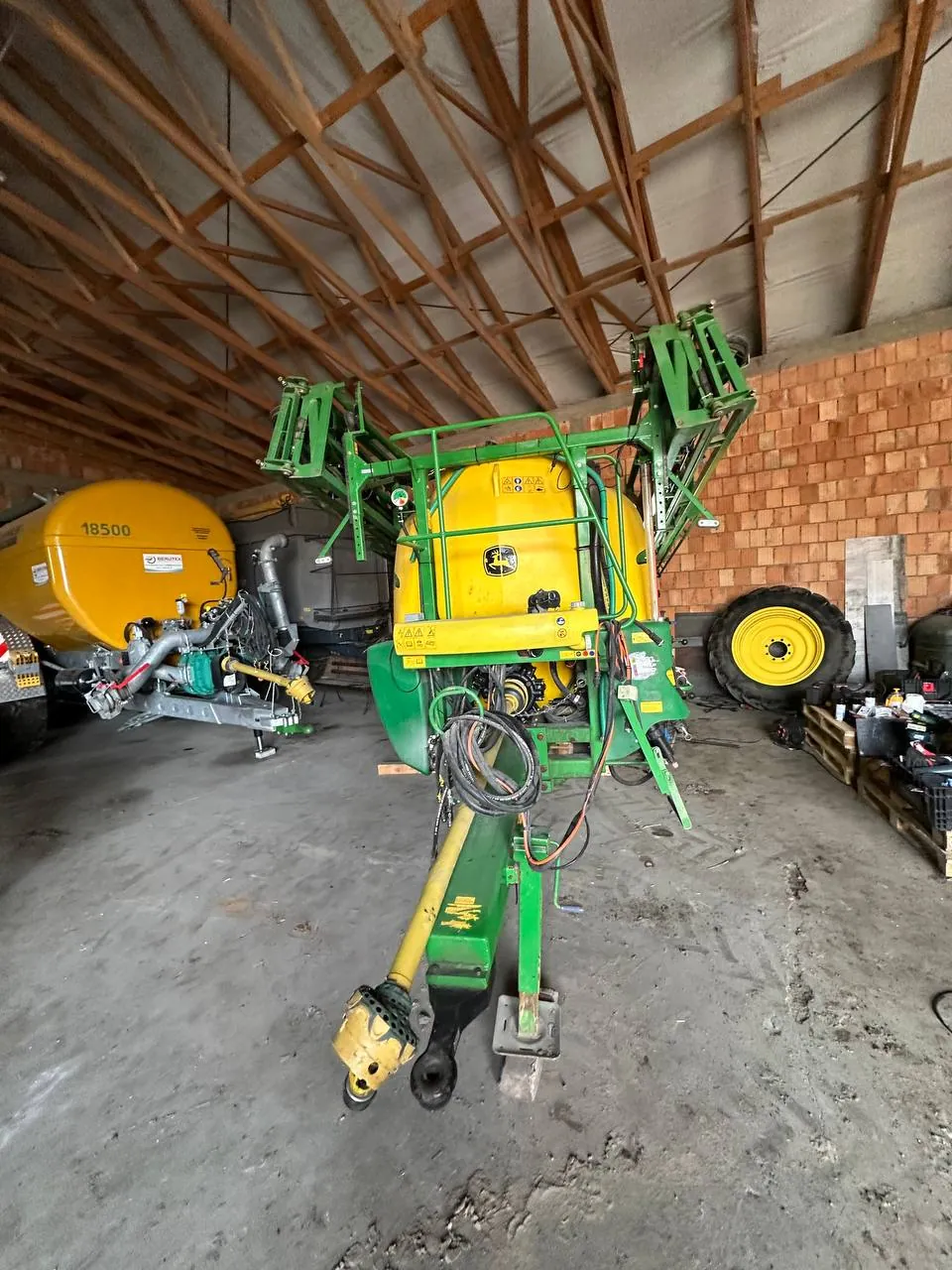 Zdjęcie 10 z naprawy — Naprawa zbiornika opryskiwacza John Deere 740 — Chąśno