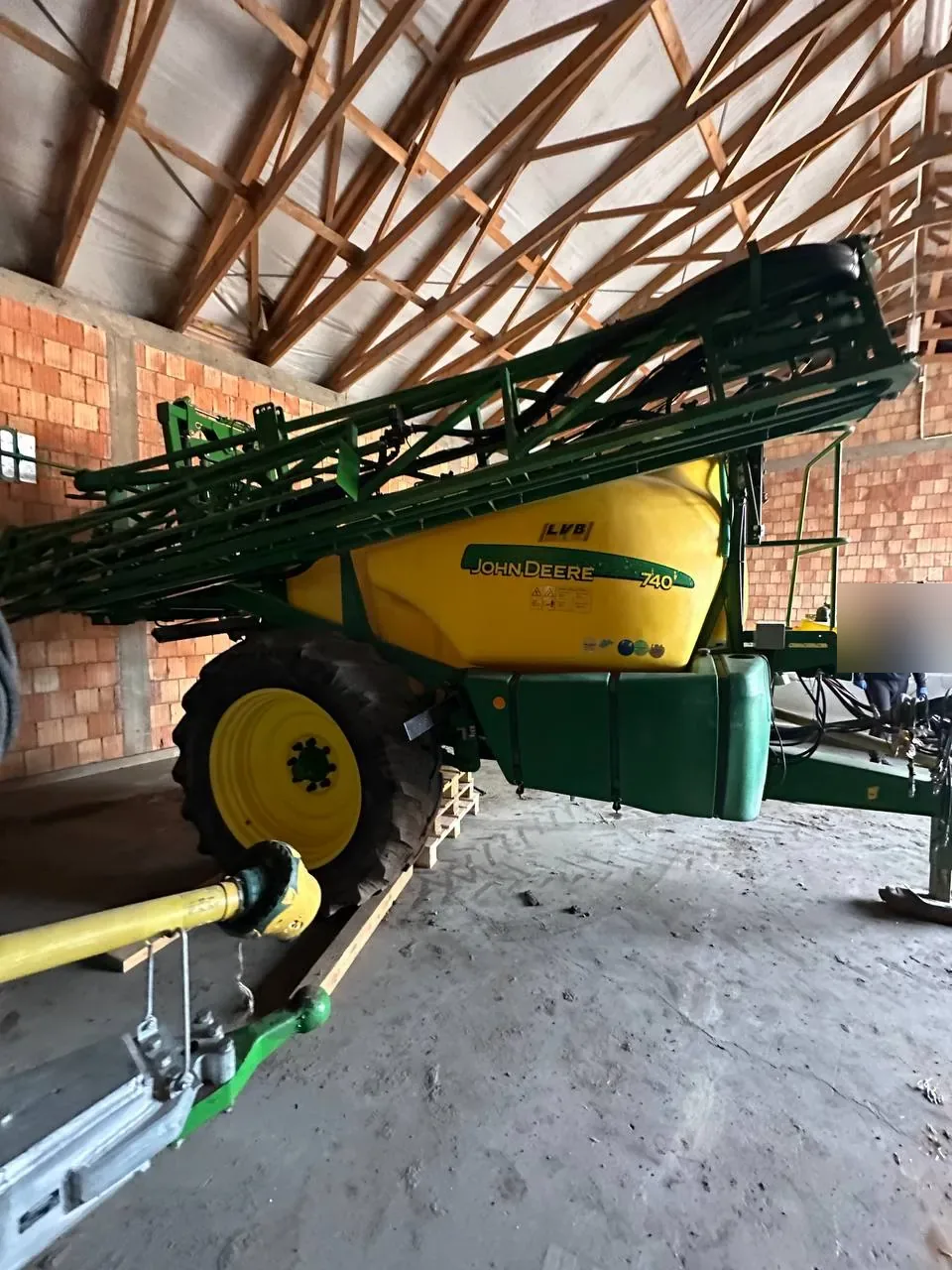 Zbiornik opryskiwacza — John Deere 740
