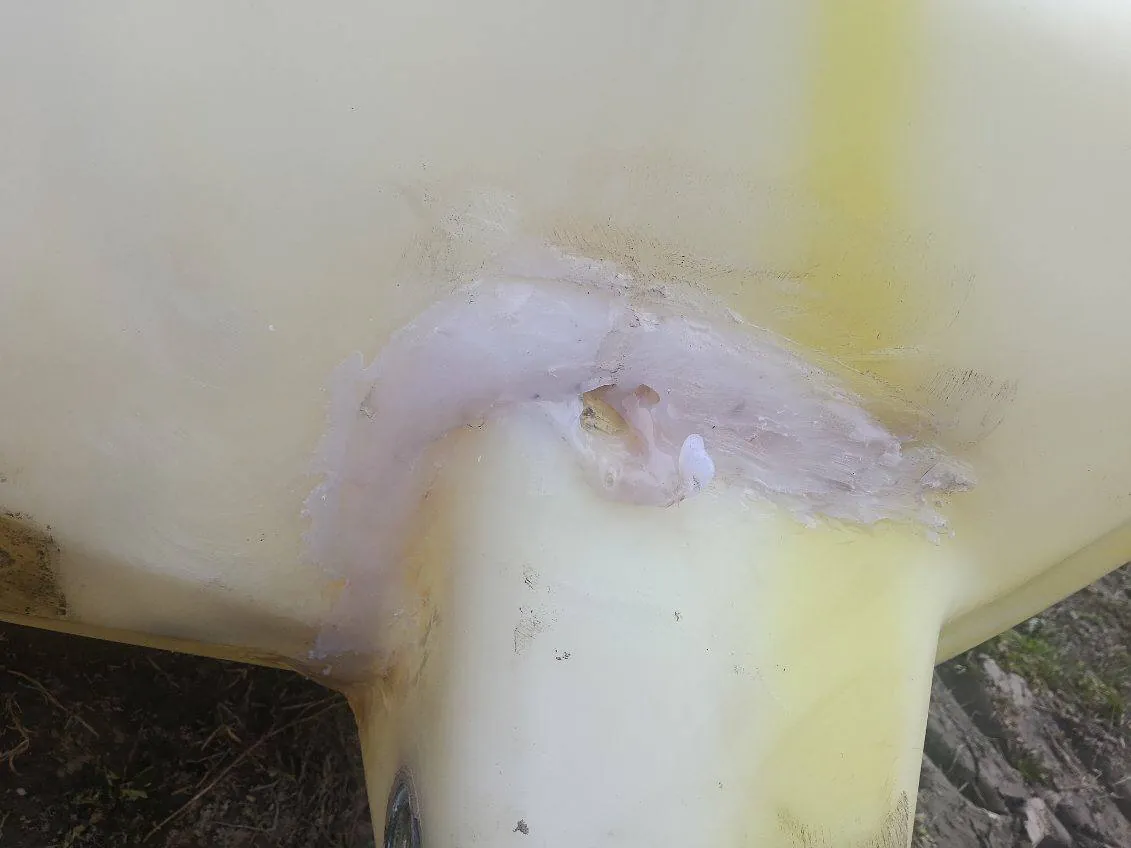 Zdjęcie 8 z naprawy — Naprawa zbiornika opryskiwacza Househam — Ostrzykowo