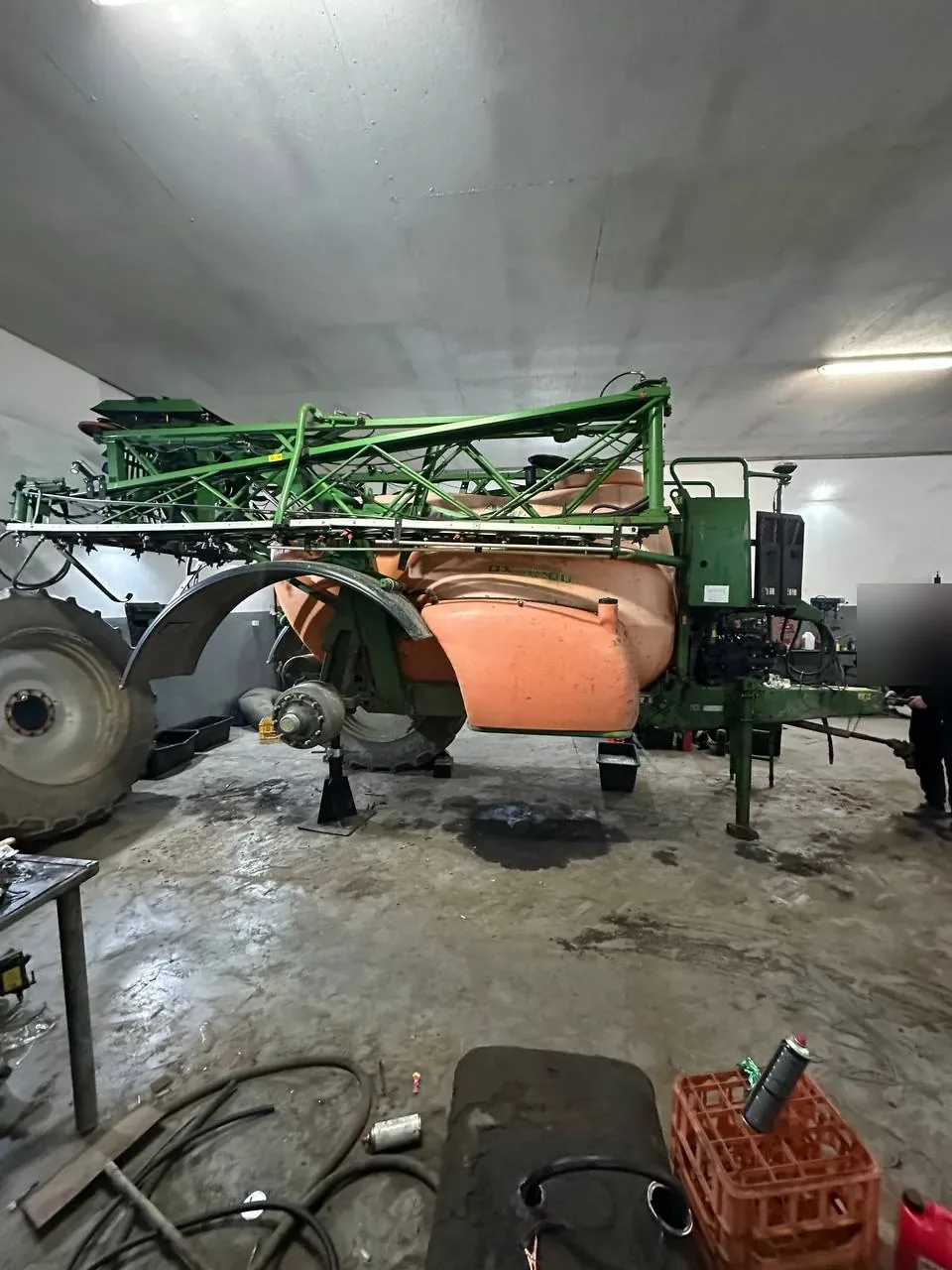 Zdjęcie 18 z naprawy — Naprawa zbiornika opryskiwacza Amazone UX4200 — Korczew