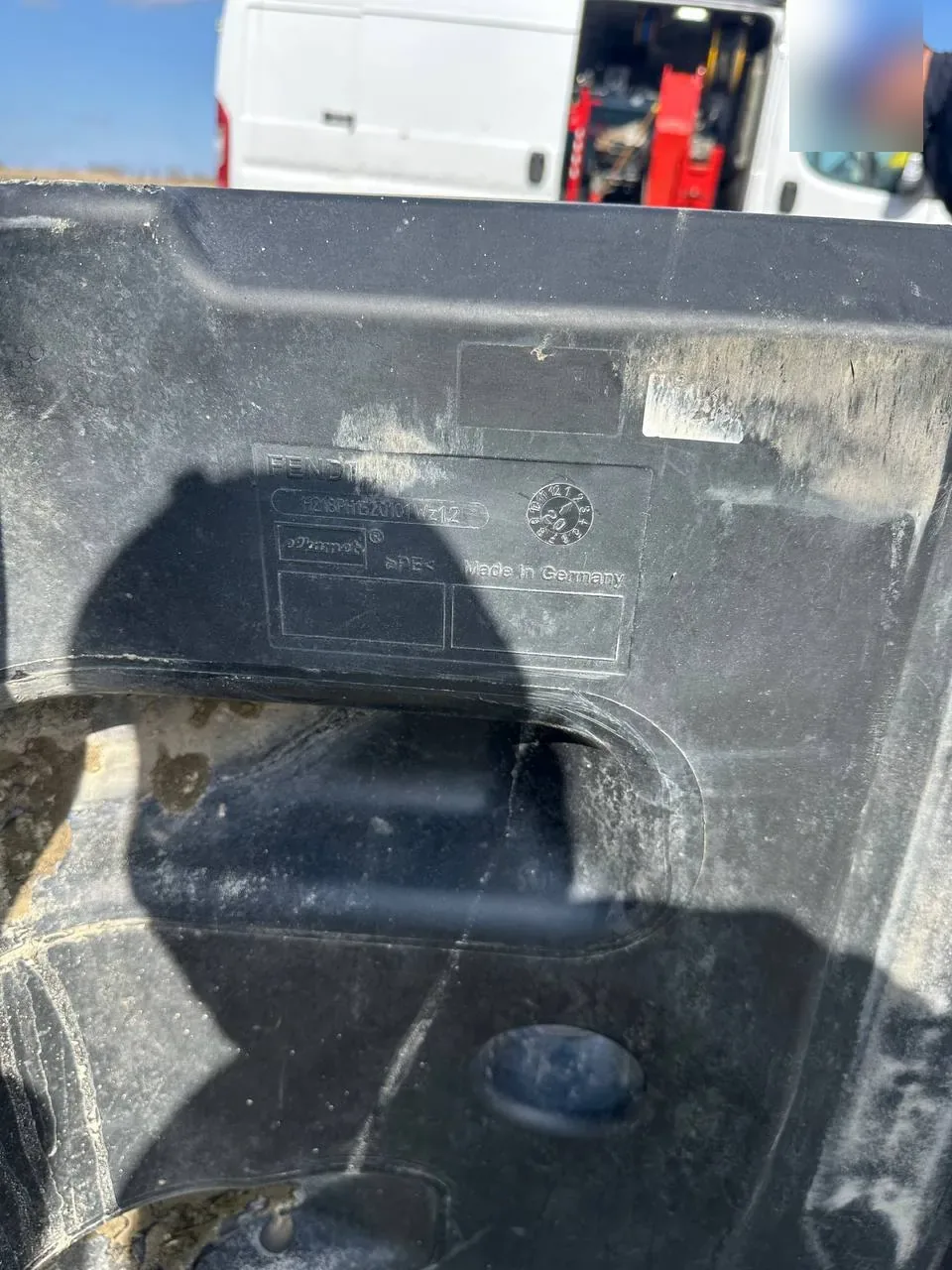 Zdjęcie 11 z naprawy — Naprawa zbiornika paliwa Fendt 900 Vario S4 — Żerniki