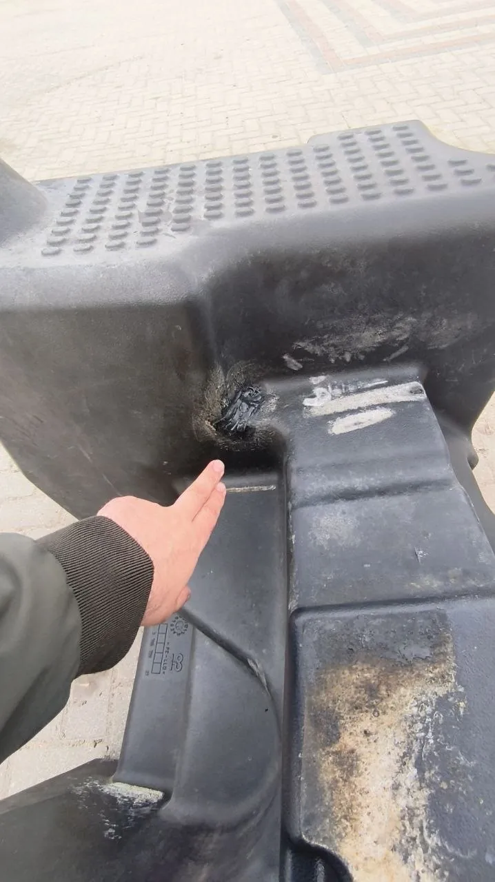 Zdjęcie 6 z naprawy — Naprawa zbiornika paliwa Massey Ferguson 6490 — Rybical