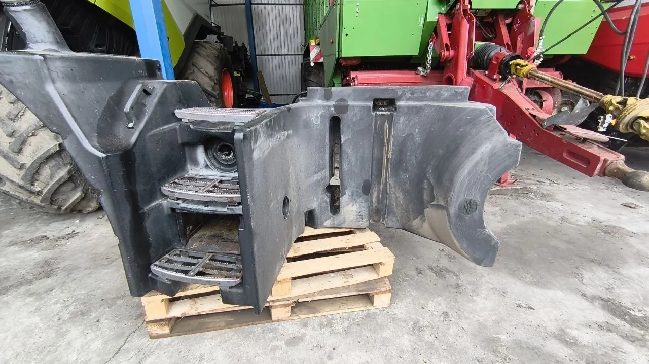 Zbiornik paliwa — Fendt 828