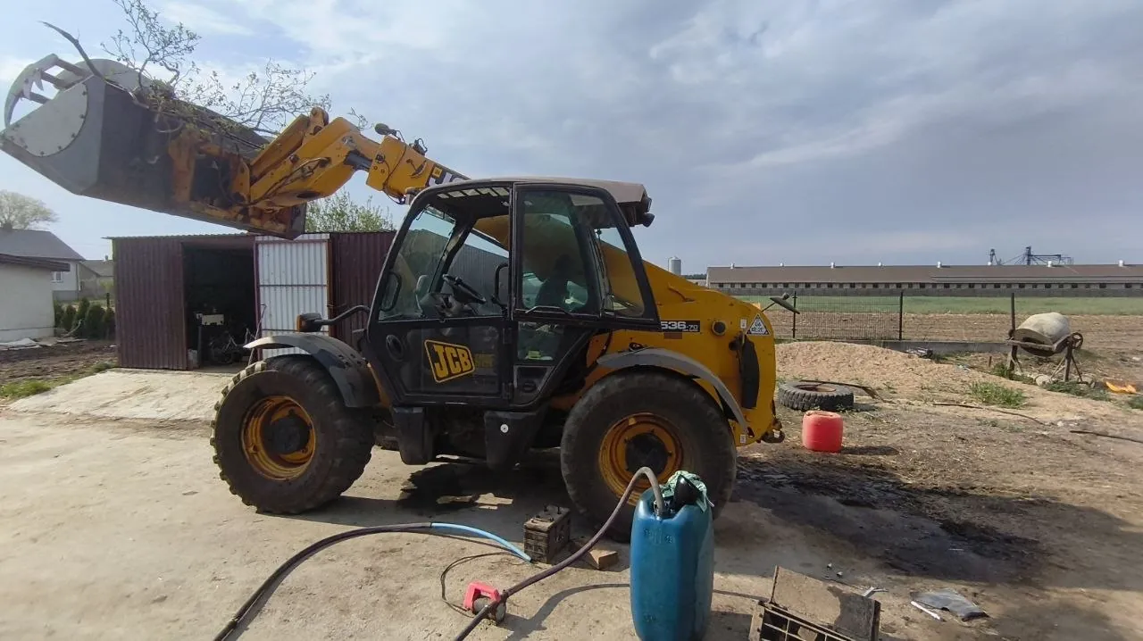 Zdjęcie 11 z naprawy — Naprawa zbiornika paliwa JCB — Młudzyn