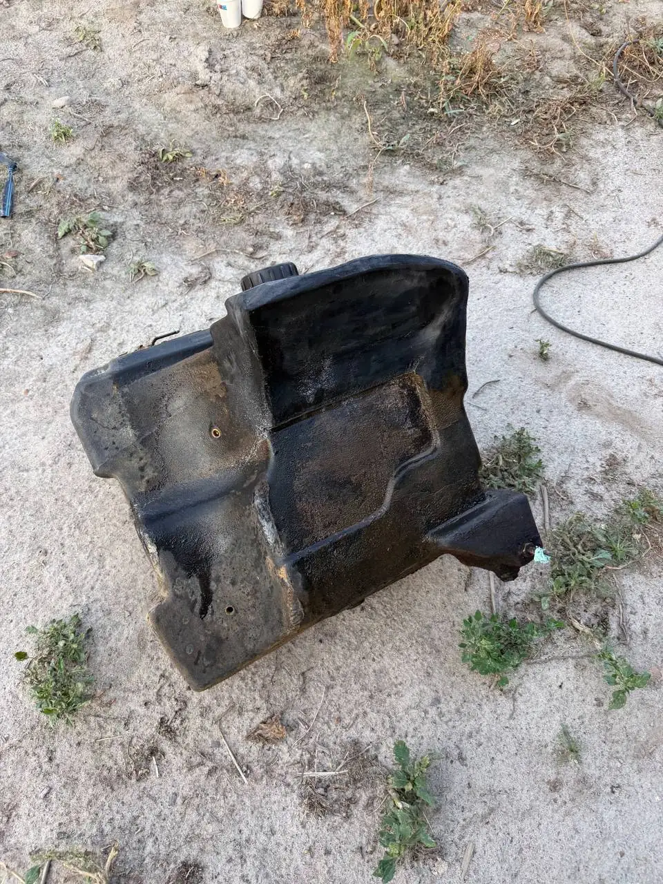 Zdjęcie 6 z naprawy — Naprawa zbiornika paliwa Massey Ferguson 420 — Radoryż Smolany