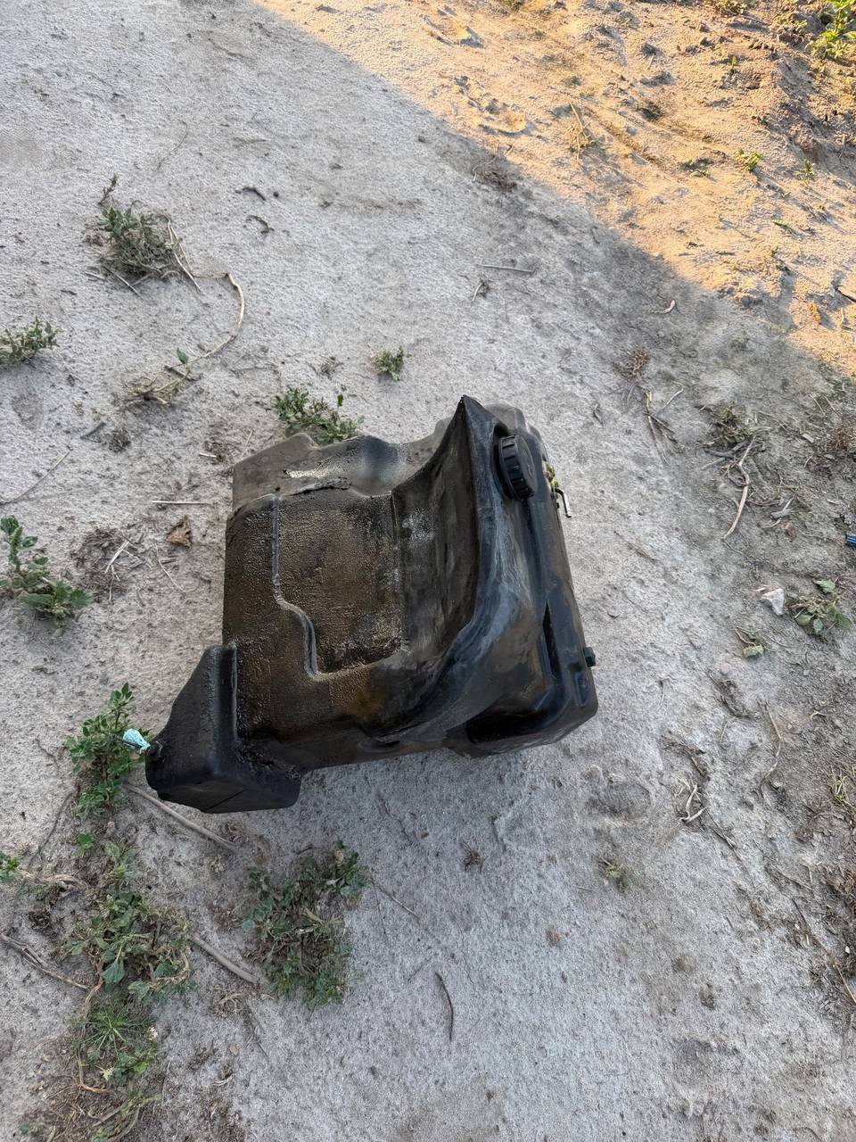 Zdjęcie 12 z naprawy — Naprawa zbiornika paliwa Massey Ferguson 420 — Radoryż Smolany