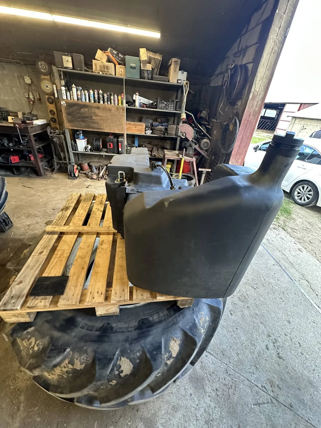 Zdjęcie 8 z naprawy — Naprawa zbiornika paliwa New Holland T6030 — Hamulka