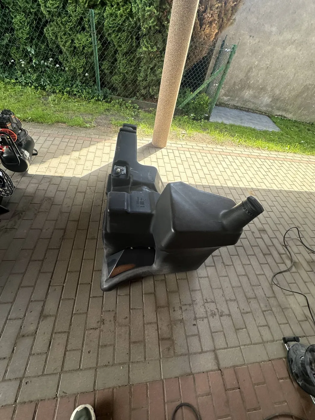 Zdjęcie 10 z naprawy — Naprawa zbiornika paliwa John Deere 6930 Premium — Dudki