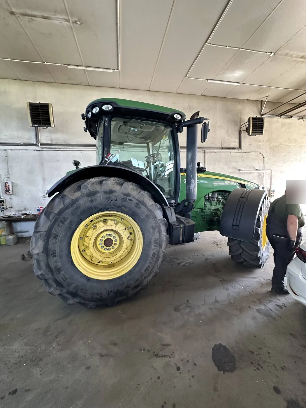 Zdjęcie 8 z naprawy — Naprawa zbiornika paliwa John Deere 8320R — Chromiec