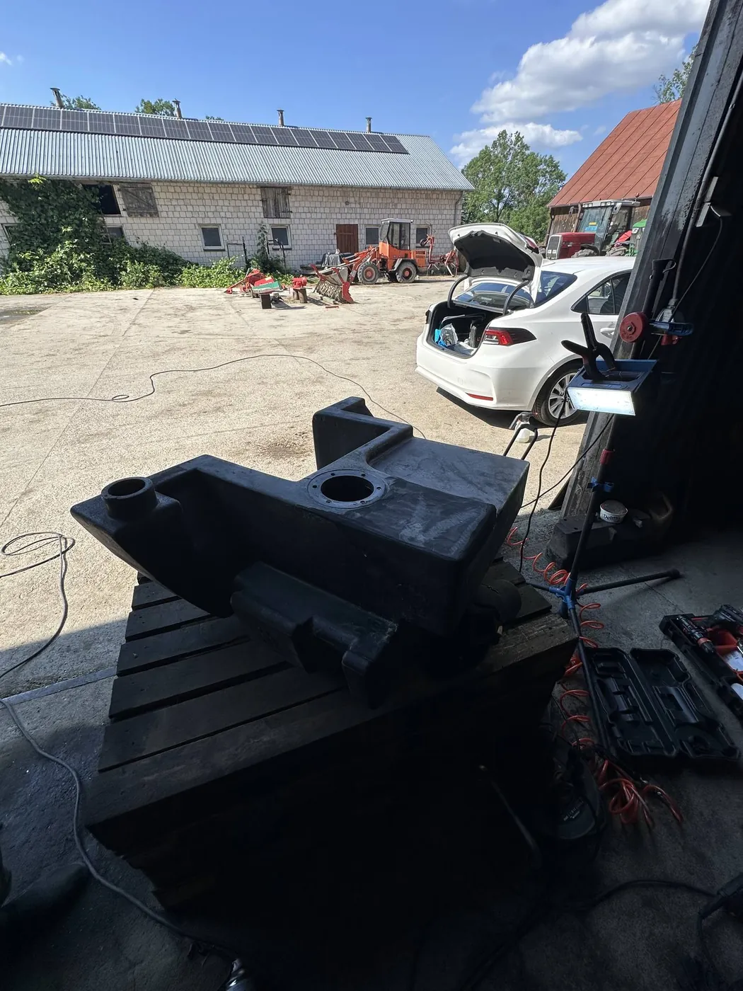 Zdjęcie 8 z naprawy — Naprawa zbiornika paliwa JCB 530-70 — Stary Janin