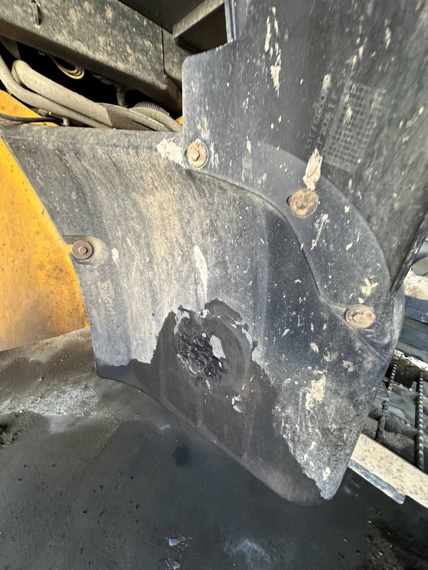 Zdjęcie 17 z naprawy — Naprawa zbiornika paliwa JCB 3CX — Bolesławiec