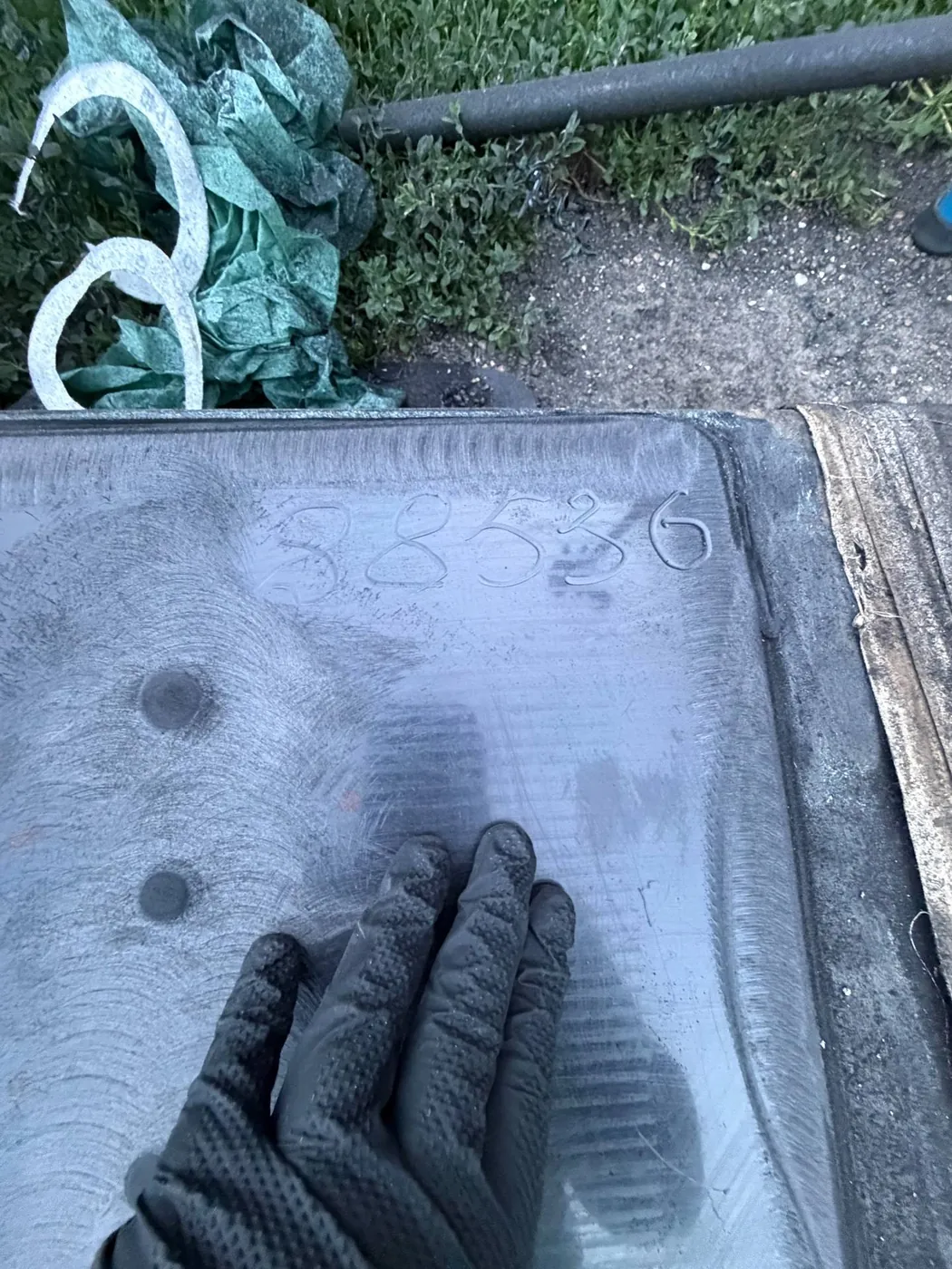 Zdjęcie 9 z naprawy — Naprawa zbiornika paliwa Farmer 8244C — Kaki Mroczki