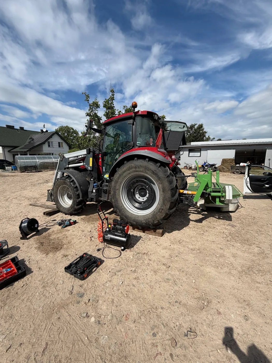 Zdjęcie 4 z naprawy — Naprawa zbiornika paliwa Farmer 8244C — Kaki Mroczki
