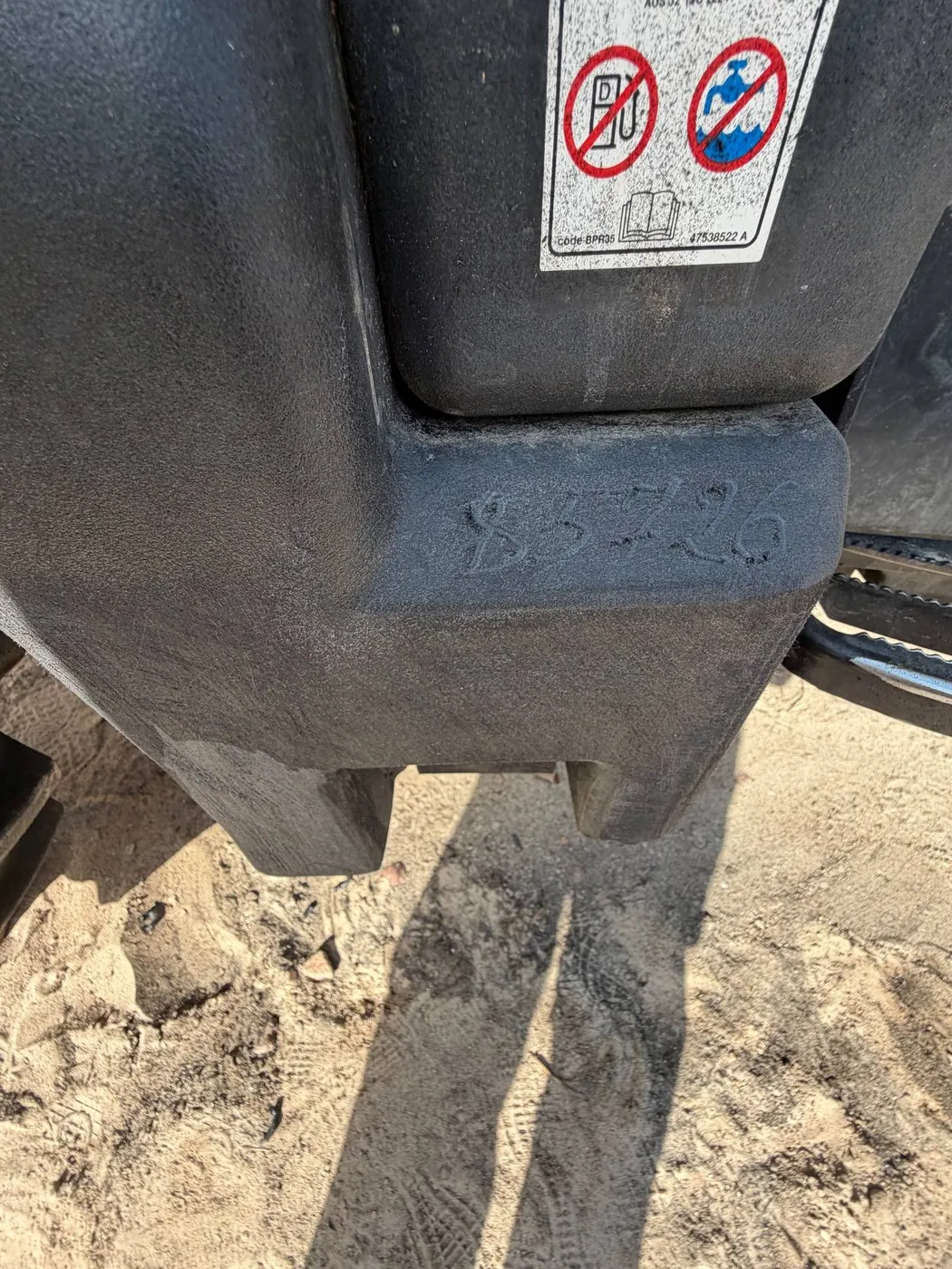 Zdjęcie 7 z naprawy — Naprawa zbiornika paliwa Case Farmall 90C — Gródek Rządowy