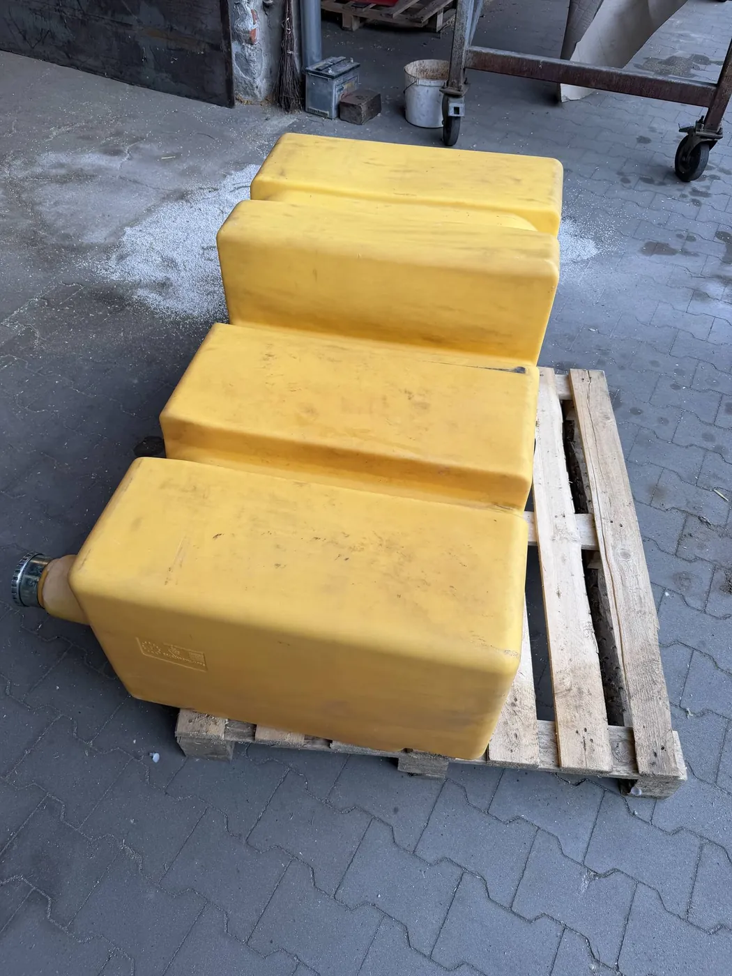 Zdjęcie 6 z naprawy — Naprawa zbiornika paliwa New Holland TC56 — Opole